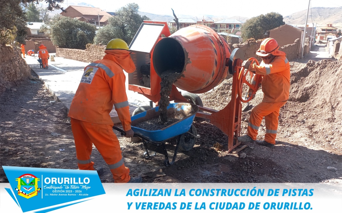 AGILIZAN LA CONSTRUCCIÓN DE PISTAS Y VEREDAS DE LA CIUDAD DE ORURILLO